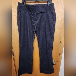 NWOT Limited corduroy navy pants, size 12